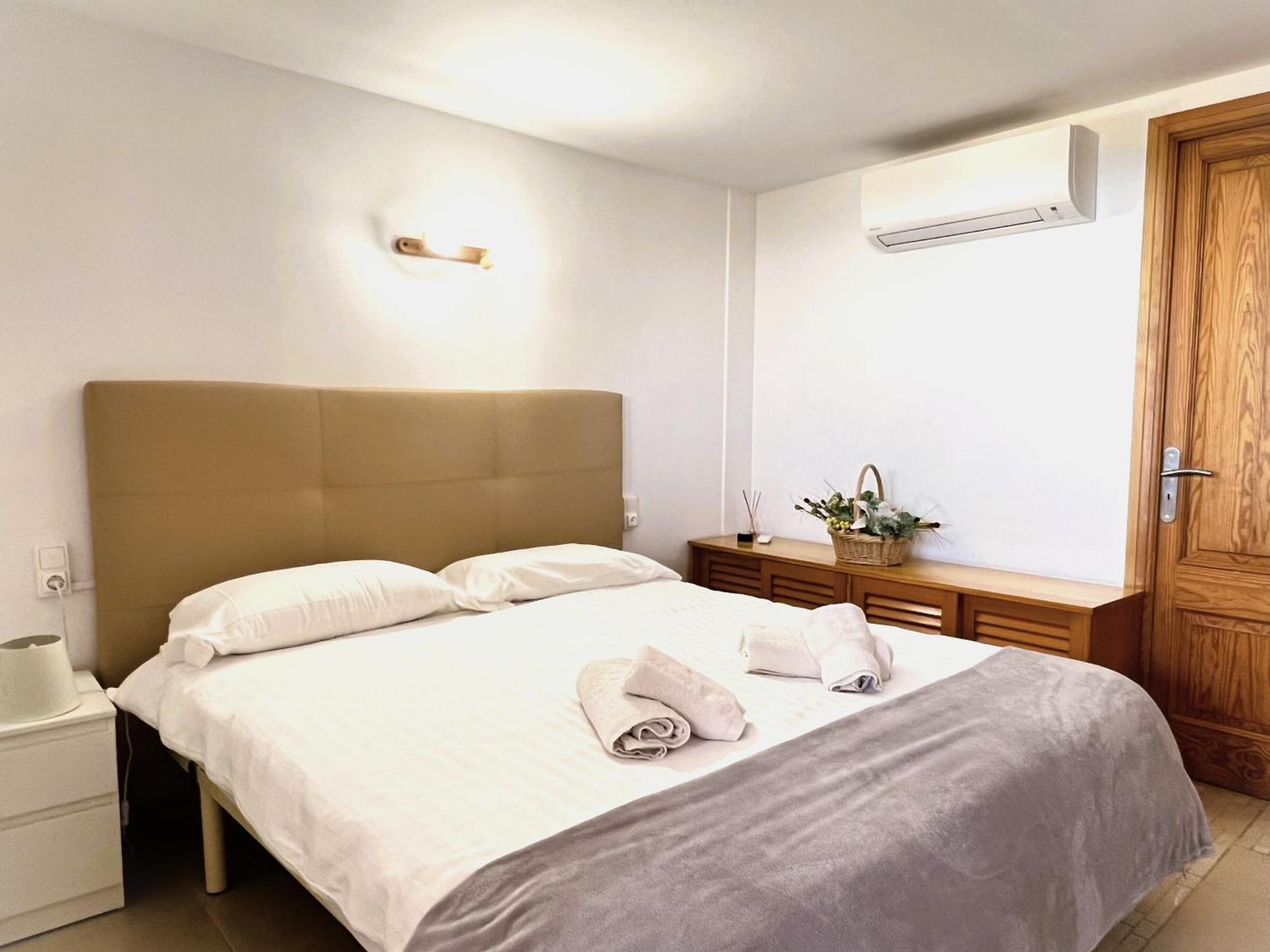Apartamento Playa De Los Pinos Alcudia  Luaran gambar